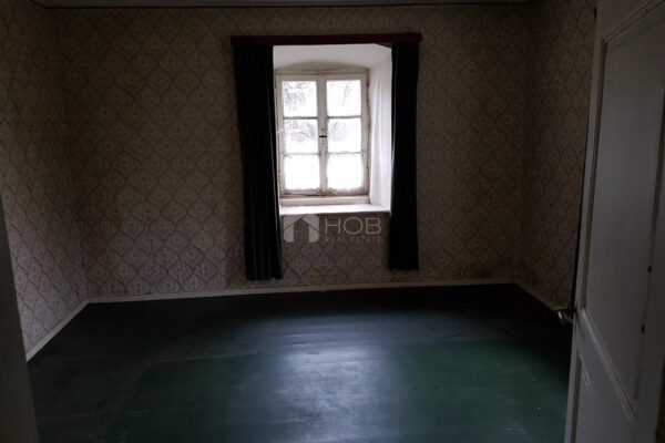 Haus zum Verkauf in Holzheim