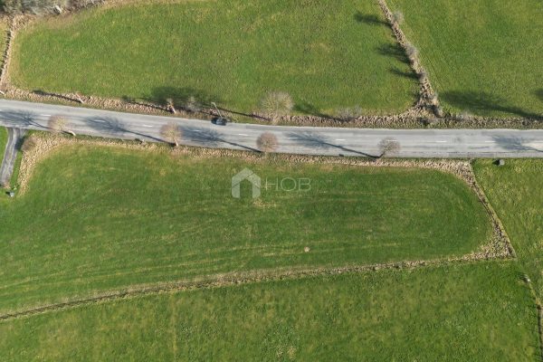 Terrain en vente à Amel