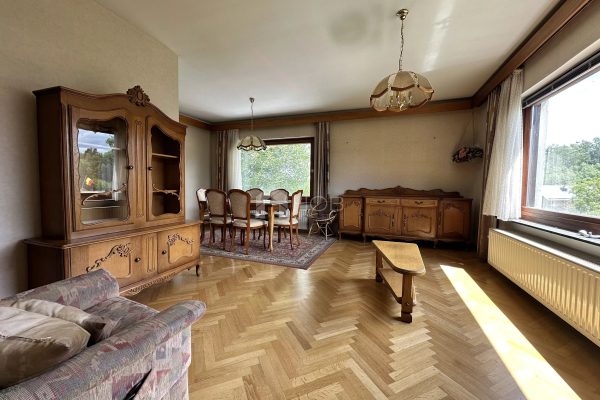 Maison en vente à Amel